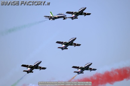 2018-07-01 Arona Airshow 1458 PAN - Frecce Tricolori - Aermacchi MB-339